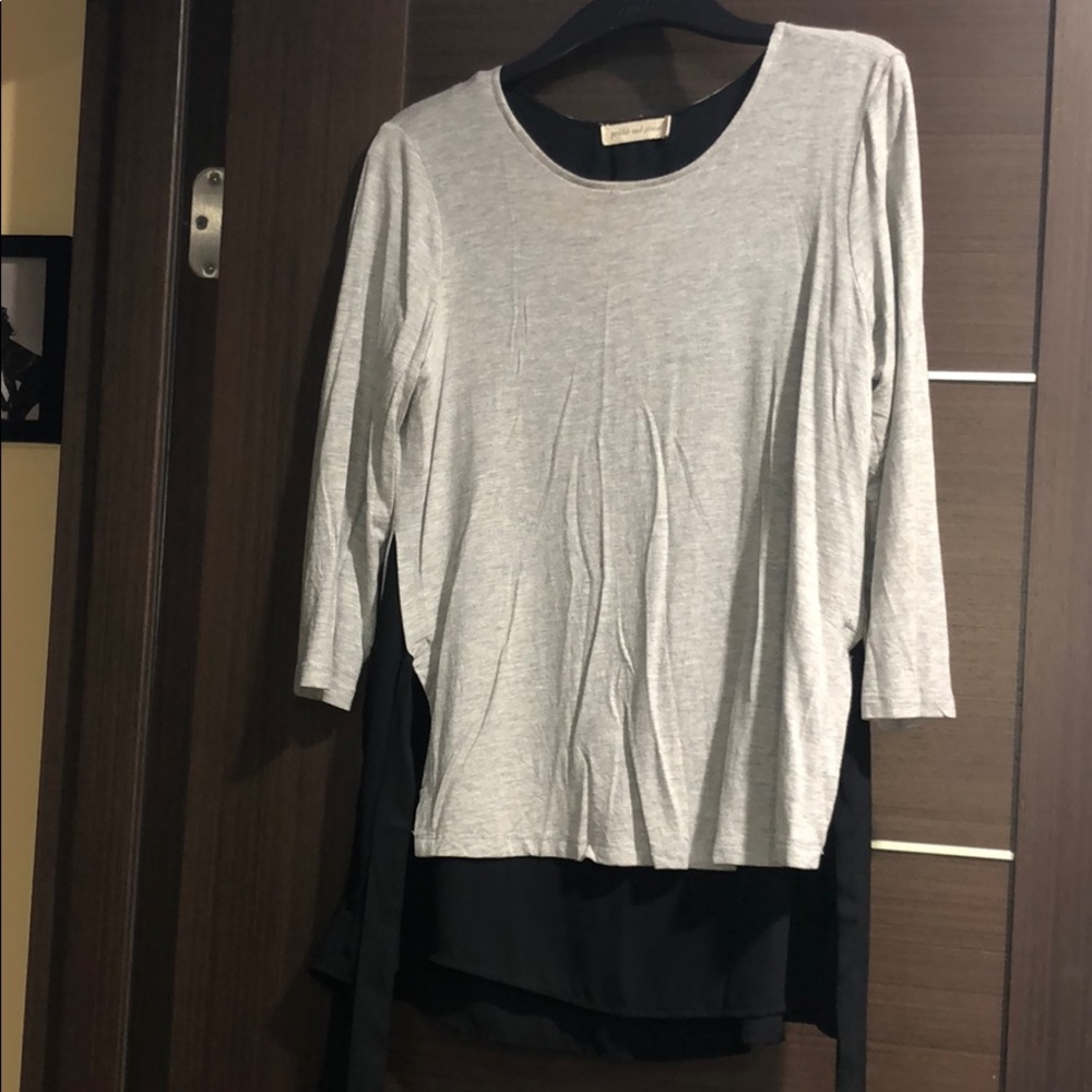 Pebble And Stone Double Layer With Ties Blouse - image 3